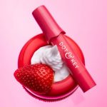 Dot & Key Meltie Lip Balm SPF 50+ with 2% Kojic 4g - STRAWBERRY GLAZE